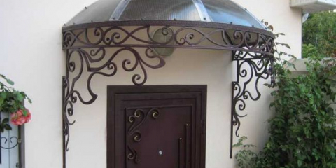 Krásný baldachýn nad verandou - možnosti instalace, možnosti designu a tipy pro instalaci (95 fotografií)